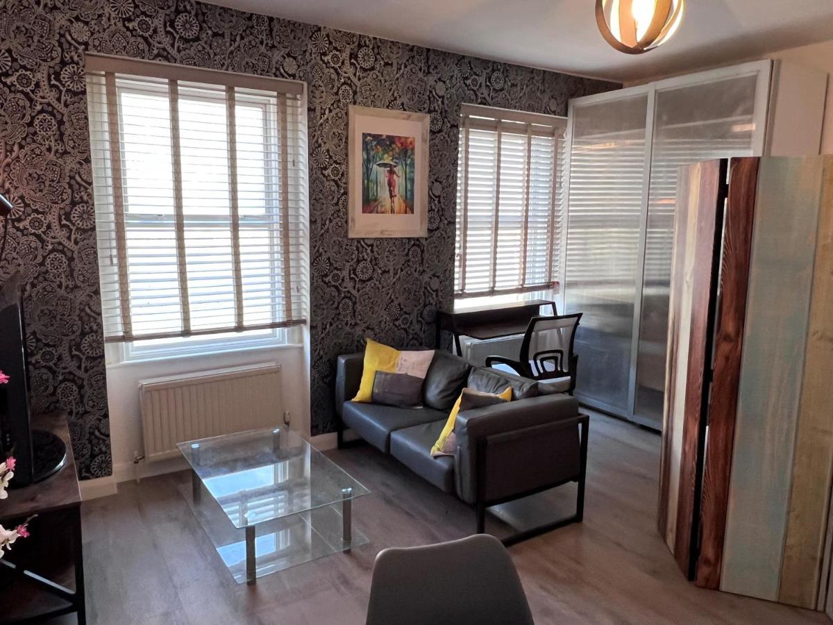 Flat In Central London With Large Patio Bagian luar foto